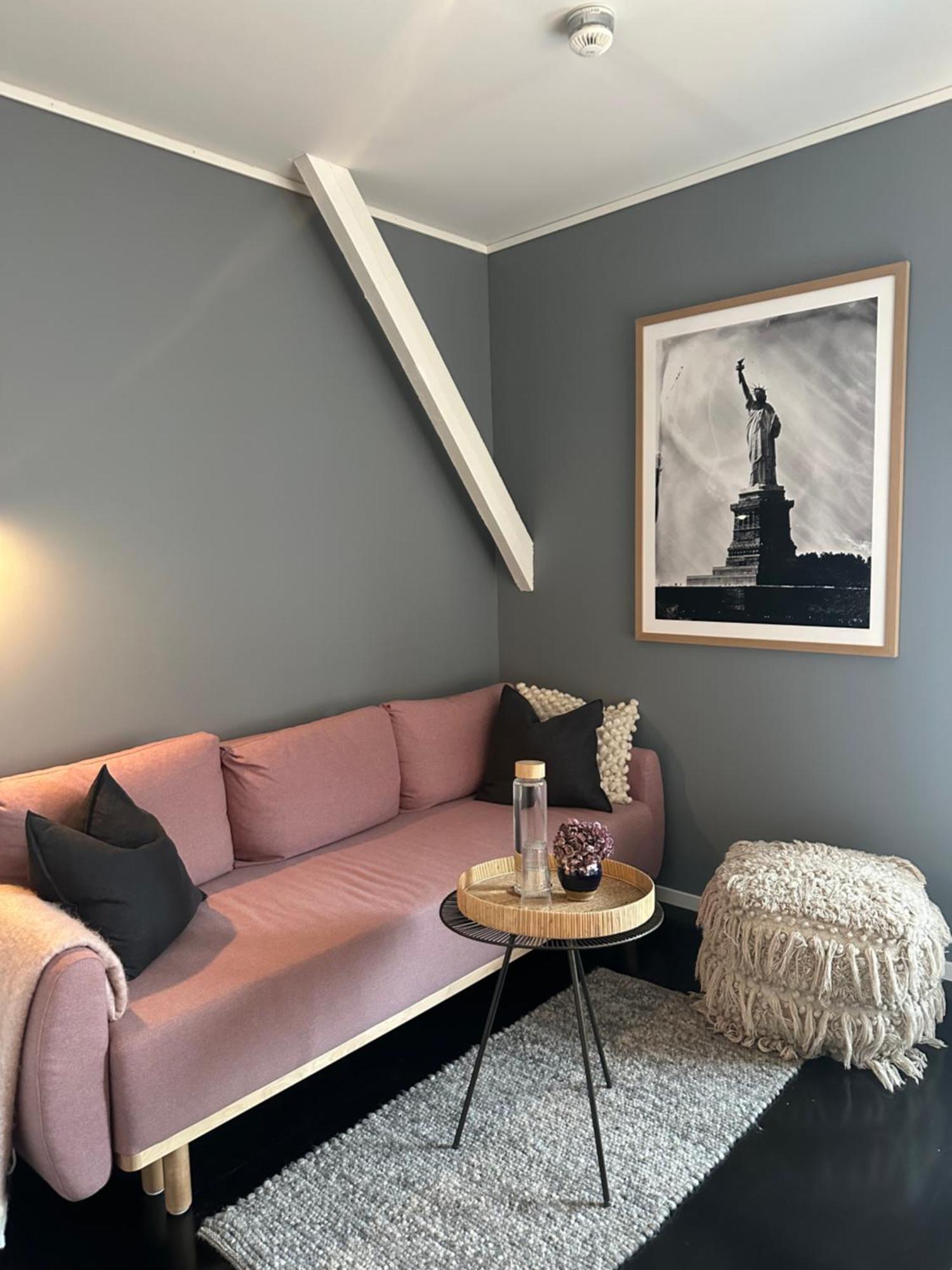 Saga, Et Unikt, Sjarmerende Badehotell Med Fa Rom, Sauna Og Badebrygge - Inderoy Straumen  Exterior foto